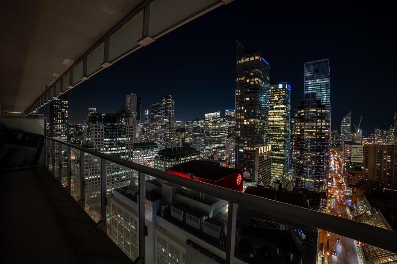 Designer Condo W/ Cn Tower View & Parking Toronto Exteriér fotografie
